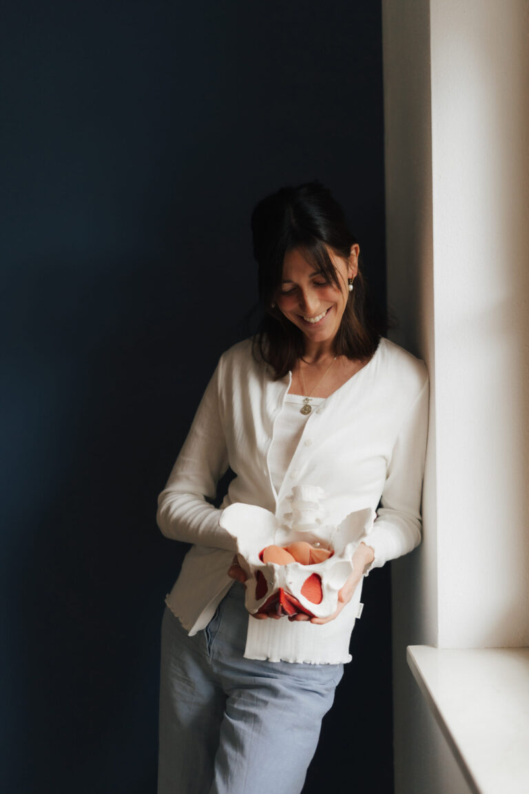 Katharina die Prä- und Postnatale Physiotherapie erklärt